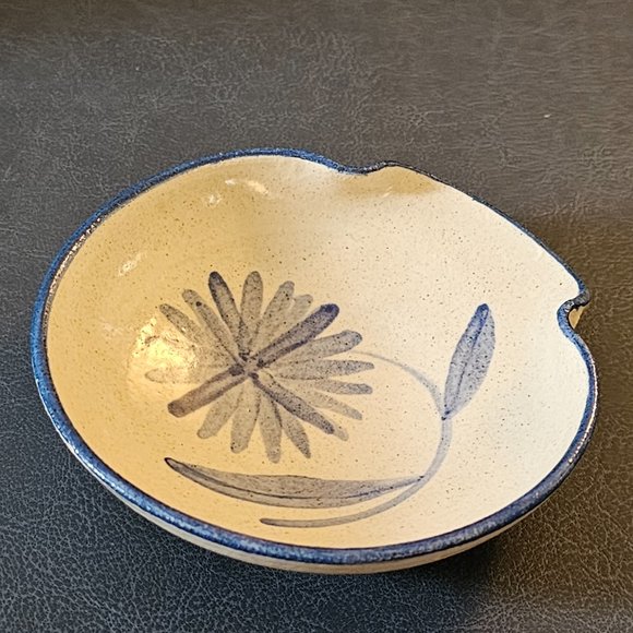 Vintage Sonny Fletcher Pottery Ceramic Dish Spoon Rest floral Blue white 1995 90 - Picture 5 of 6